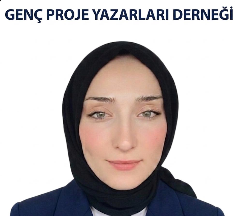 Üye